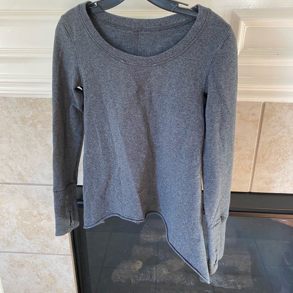 Gray Asymmetrical Hem Long Sleeve Top